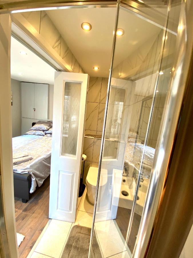 Modern Stylish Apartment At Brighton Station Екстериор снимка