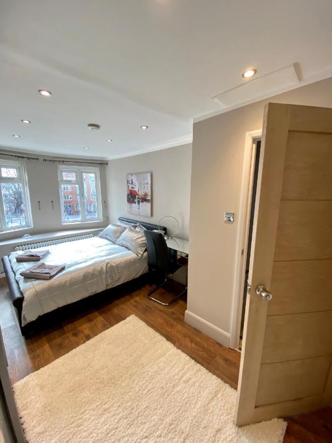 Modern Stylish Apartment At Brighton Station Екстериор снимка