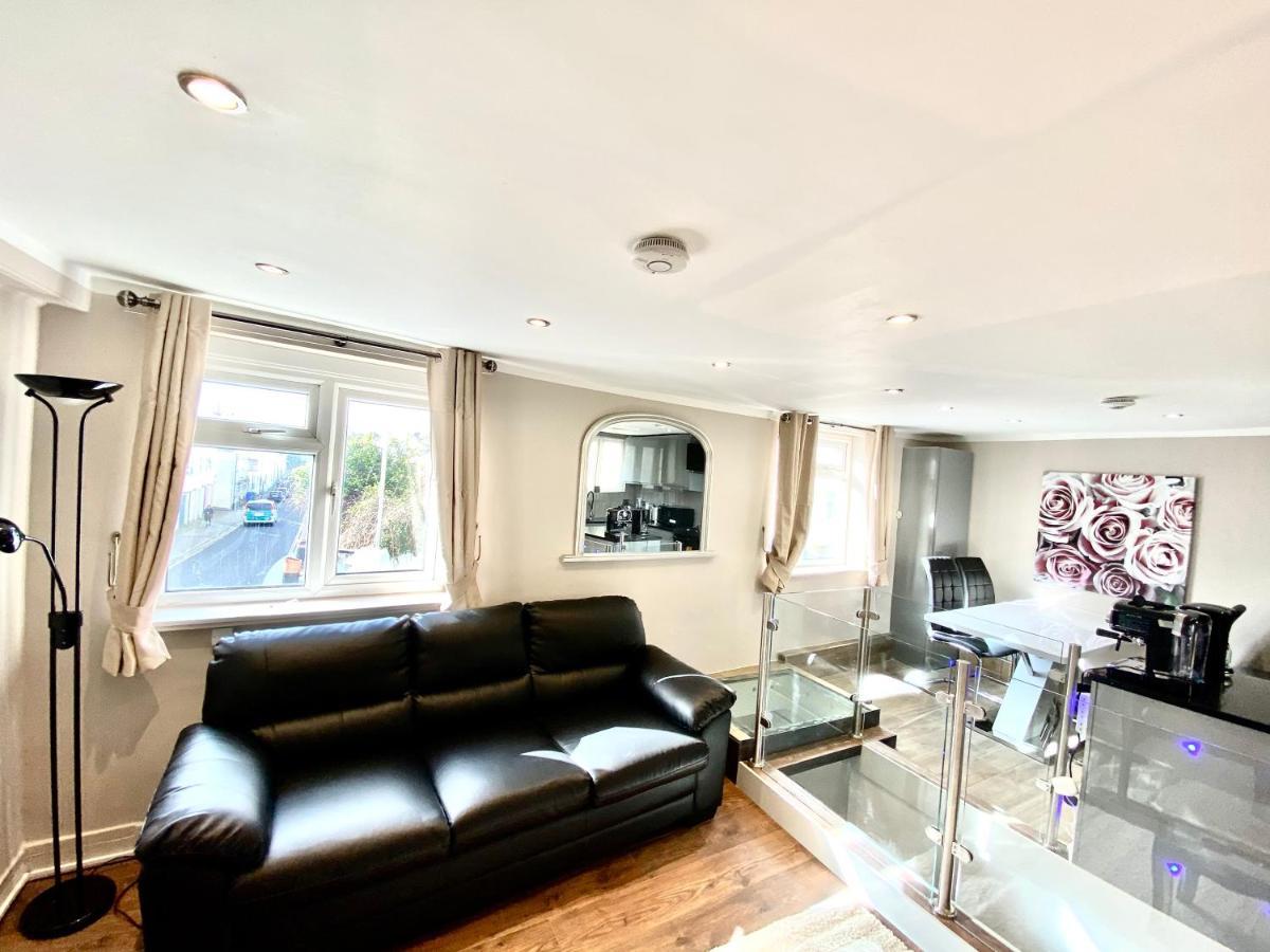 Modern Stylish Apartment At Brighton Station Екстериор снимка