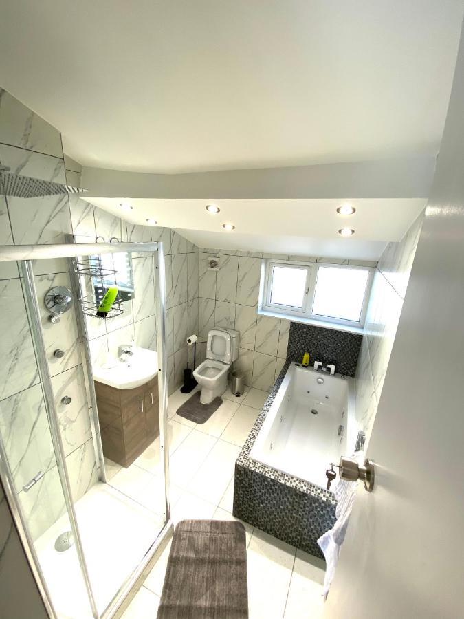 Modern Stylish Apartment At Brighton Station Екстериор снимка